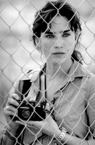 MIKROS - MICROSCOPI DENTALI LEICA PER ODONTOIATRIA - JENNIFER CONNELY WIT LEICA